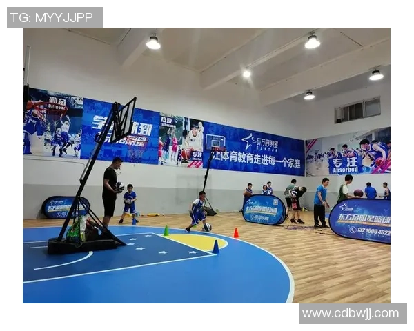 南京飞盘队引领包夹战术革新推动体育运动新风潮